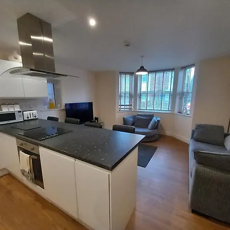 Modern Large 2 Bed Whole Apartment - Free Parking - Ground Floor - Central Beeston Nottingham Exterior photo