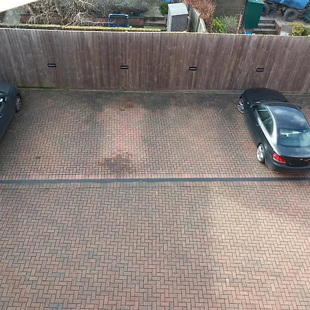 Modern Large 2 Bed Whole Apartment - Free Parking - Ground Floor - Central Beeston Nottingham Exterior photo